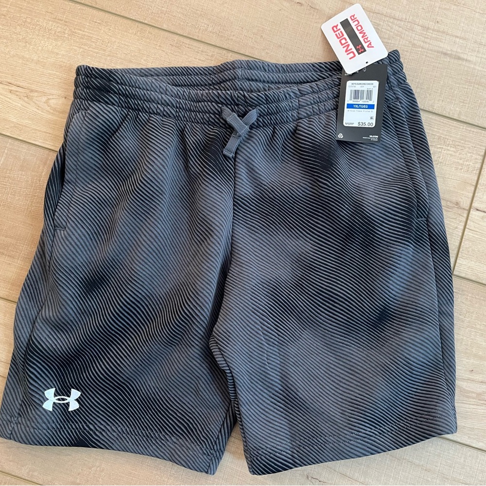 NWT Boys Under Armour Rival Fleece Printed Shorts